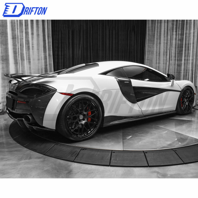 Novitec Style Dry Carbon Fiber Side Vent For Mclaren 570S 570GT 2015-2020