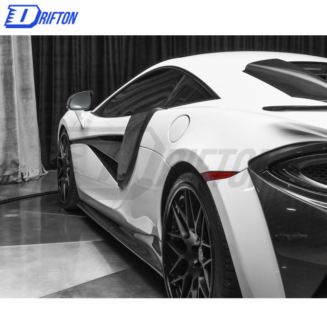 Novitec Style Dry Carbon Fiber Side Vent For Mclaren 570S 570GT 2015-2020