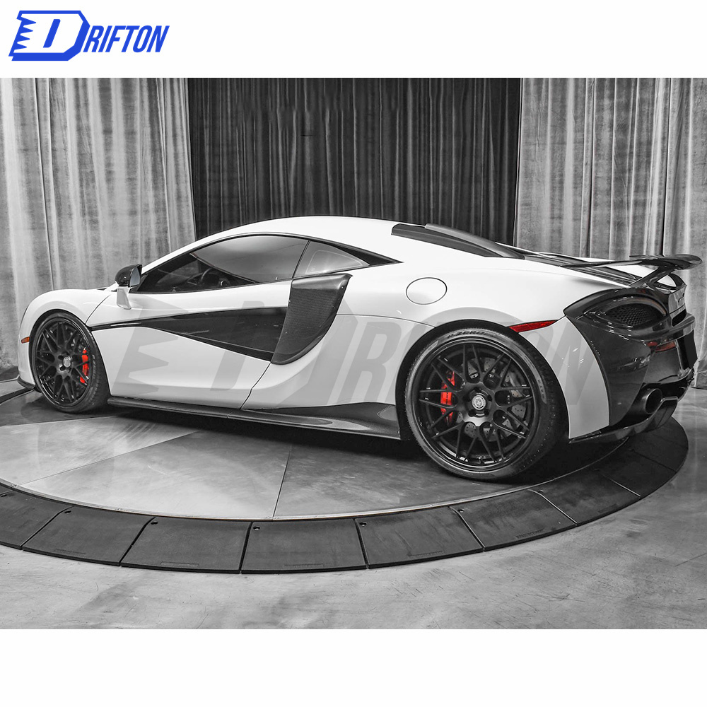 Novitec Style Dry Carbon Fiber Rear Bumper Side Plate For Mclaren 570S 570GT 2015-2020