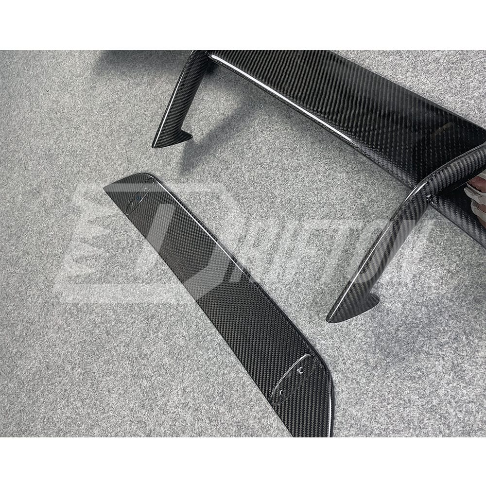 Novi Style Dry Carbon Fiber Spoiler For Lamborghini Huracan EVO 2014-2018