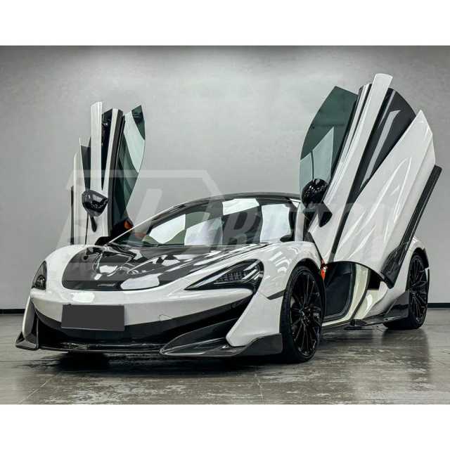 600LT Style Dry Carbon Fiber Front Bumper For Mclaren 570S 2015-2020