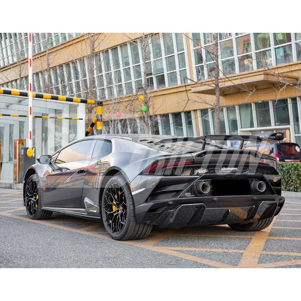 Novi Style Dry Carbon Fiber Spoiler For Lamborghini Huracan EVO 2014-2018