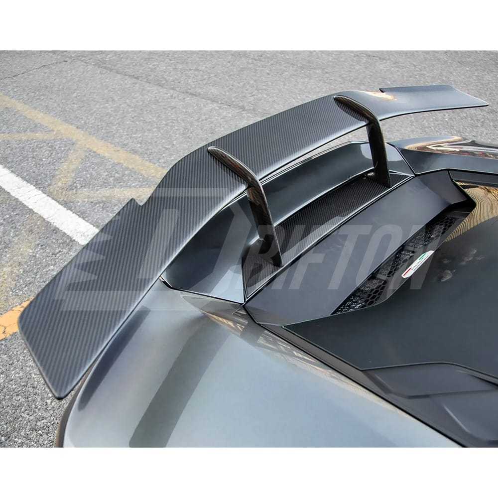Novi Style Dry Carbon Fiber Spoiler For Lamborghini Huracan EVO 2014-2018