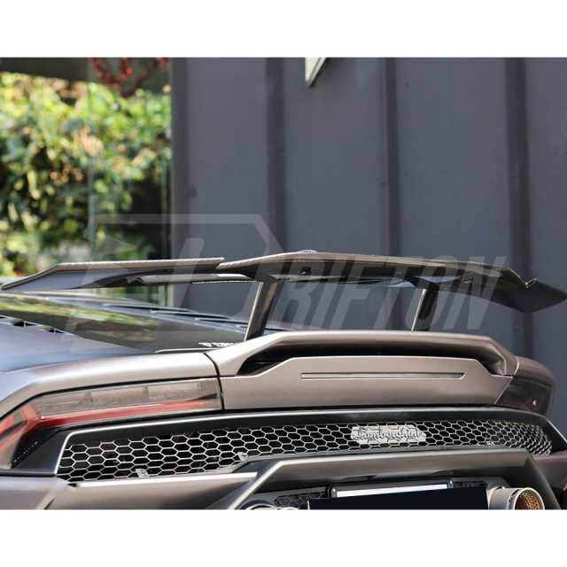 Novitec Style Carbon Fiber Rear Spoiler For Lamborghini Huracan EVO 2014-2018