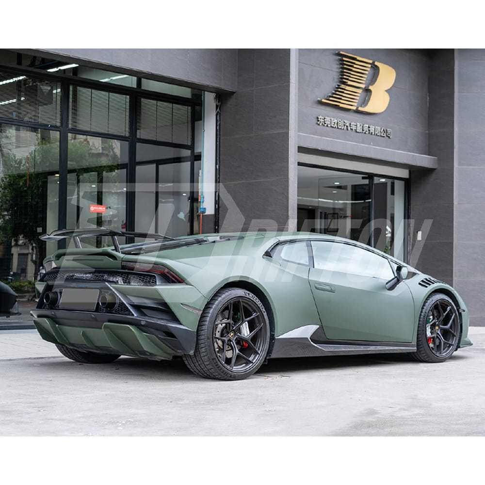 Novitec Style Forged Dry Carbon Fiber Side Skirt For Lamborghini Huracan EVO RWD 2019-2020