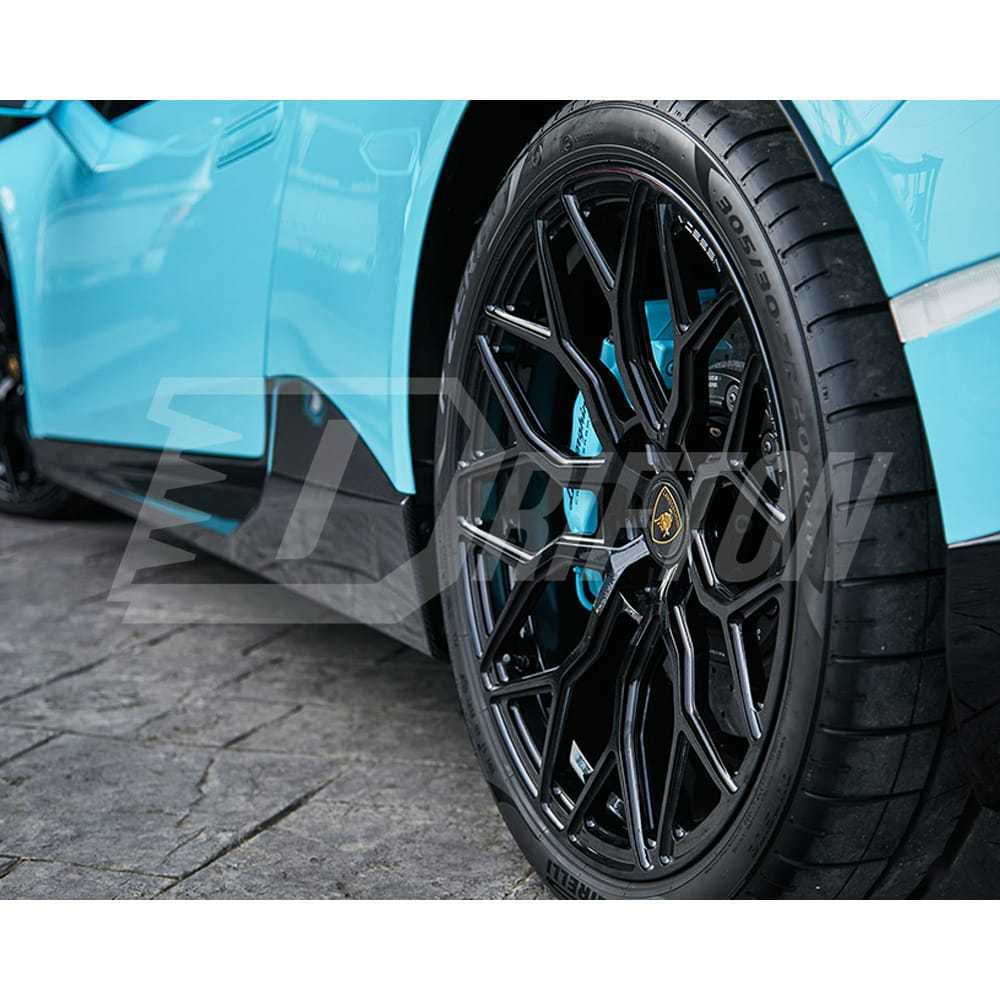 Novitec Style Forged Dry Carbon Fiber Side Skirt For Lamborghini Huracan EVO RWD 2019-2020
