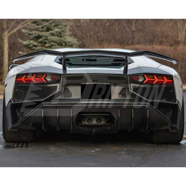 SV Style Dry Carbon Fiber Rear Bumper For Lamborghini Aventador LP700-4 LP720 LP750 2011-2015