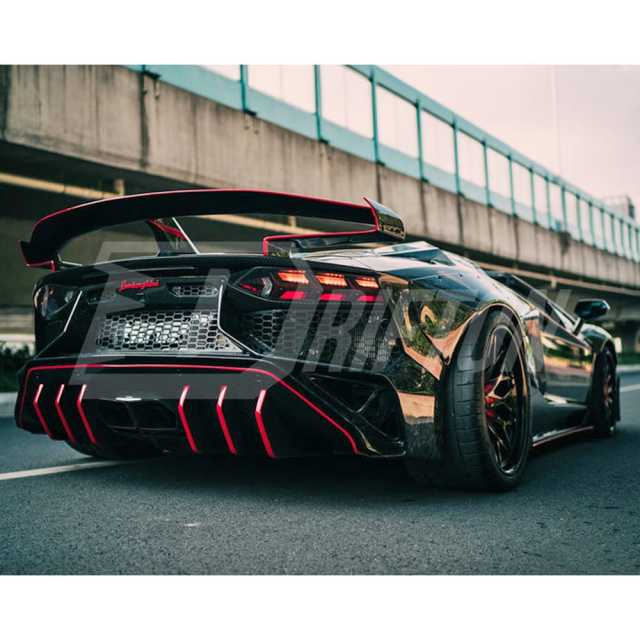 SV Style Dry Carbon Fiber Rear Bumper For Lamborghini Aventador LP700-4 LP720 LP750 2011-2015