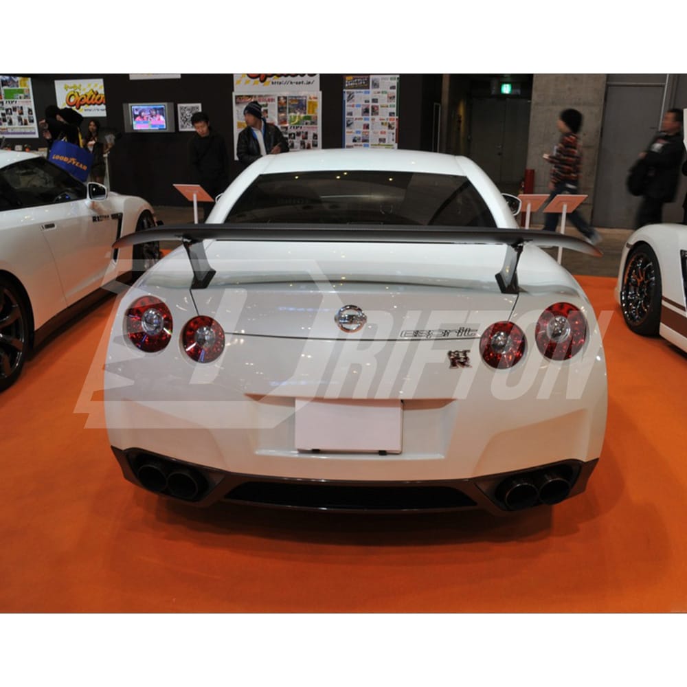 Esprit Style Carbon Fiber Spoiler (1.65m) For Nissan R35 GTR 2008-2016