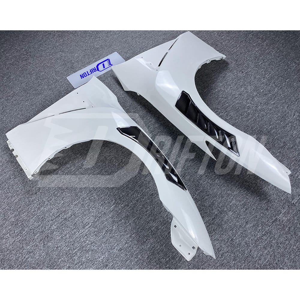 Nismo MY20 Style Partial Carbon Fiber Fender For Nissan R35 GTR 2008-2019