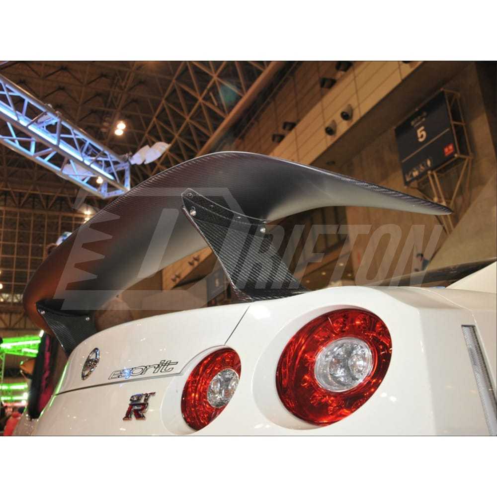 Esprit Style Carbon Fiber Spoiler For Nissan R35 GTR 2008-2016