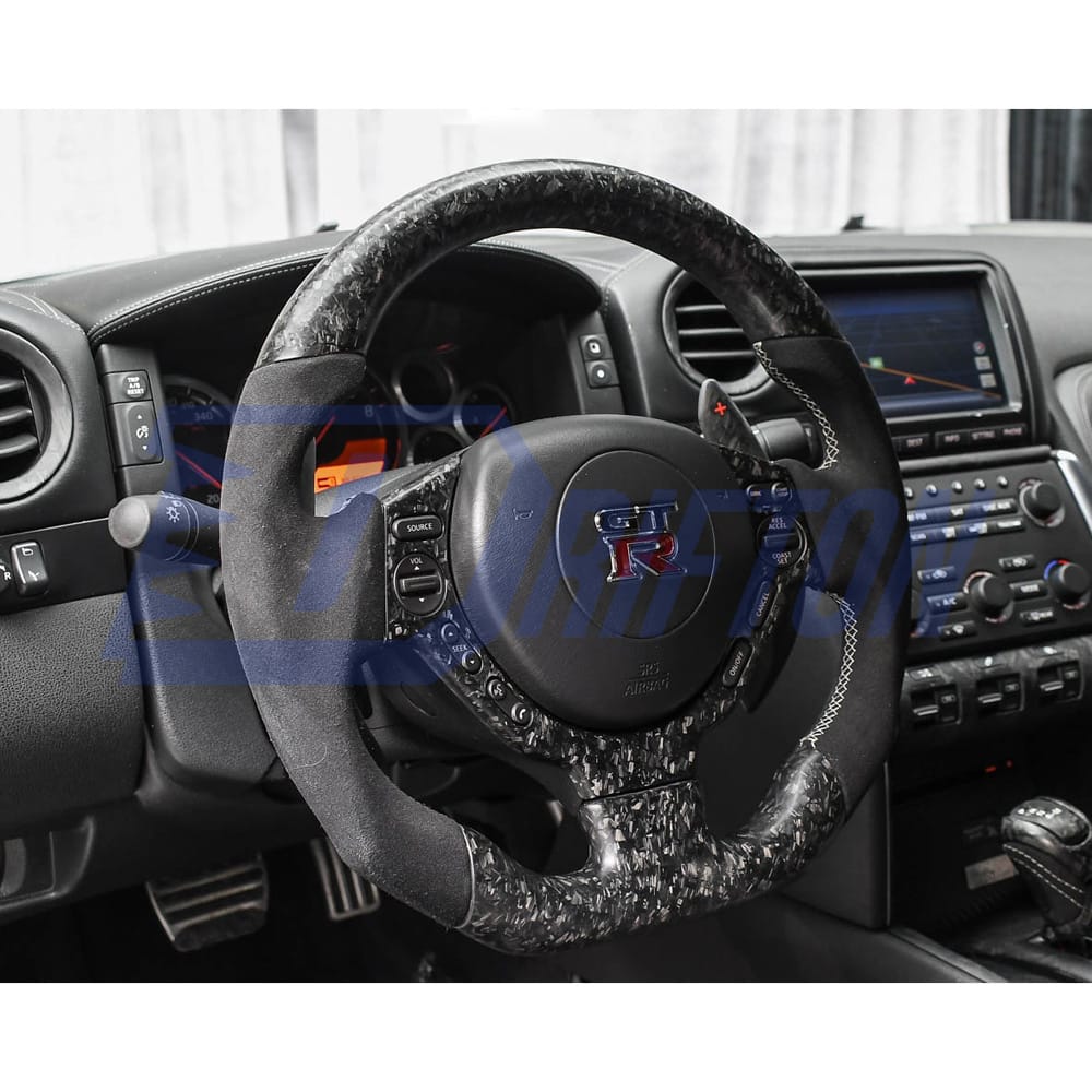 Customzie Carbon Fiber Steering Wheel With Center Trim Cover For Nissan R35 GTR 2008-2016
