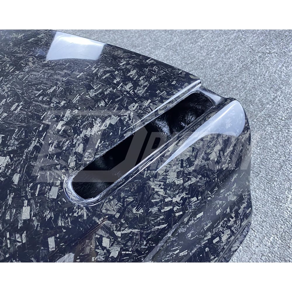 Forged Carbon Fiber Door For Nissan R35 GTR 2008-2016