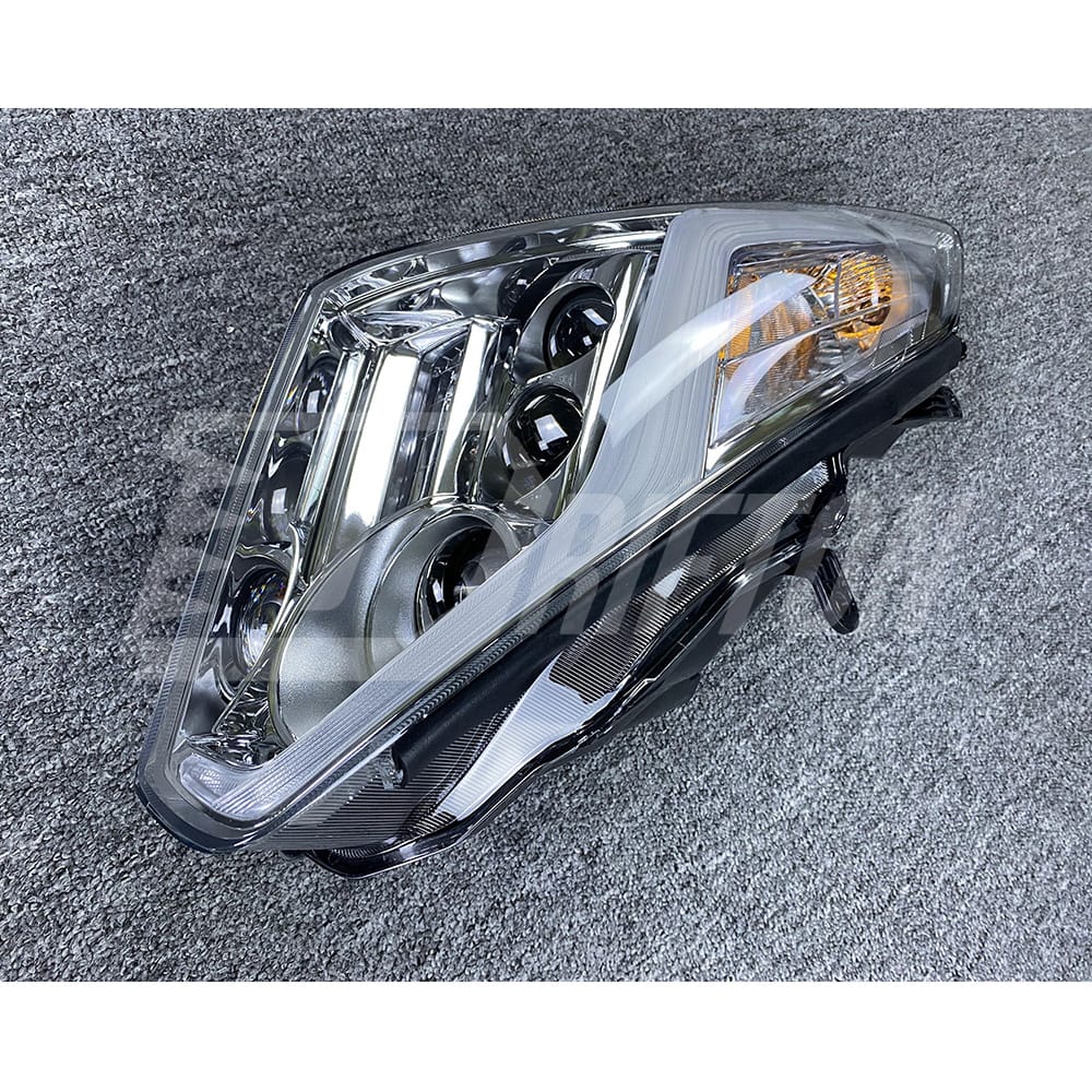 Front Bumper Headlight (White Version) For Nissan R35 GTR 2008-2019