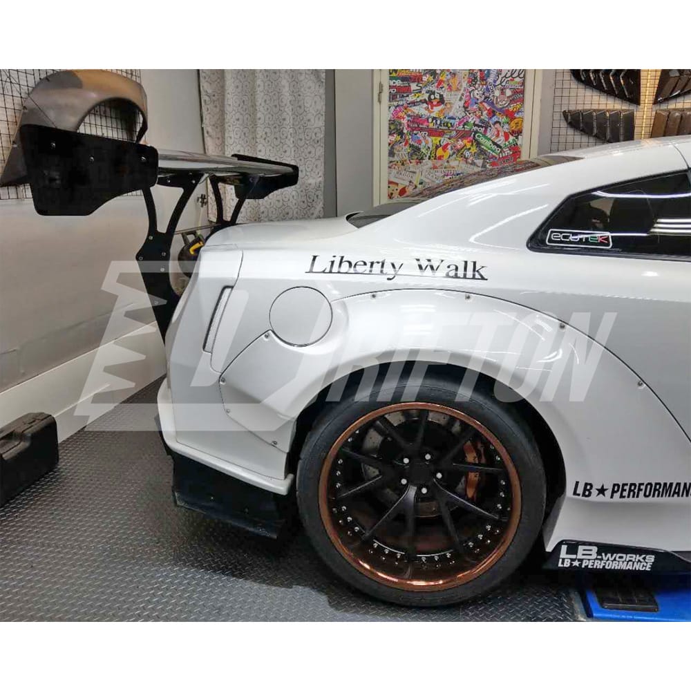 LB Performance V2 Style Glass Fiber Wide Body Kit For Nissan R35 GTR 2008-2016