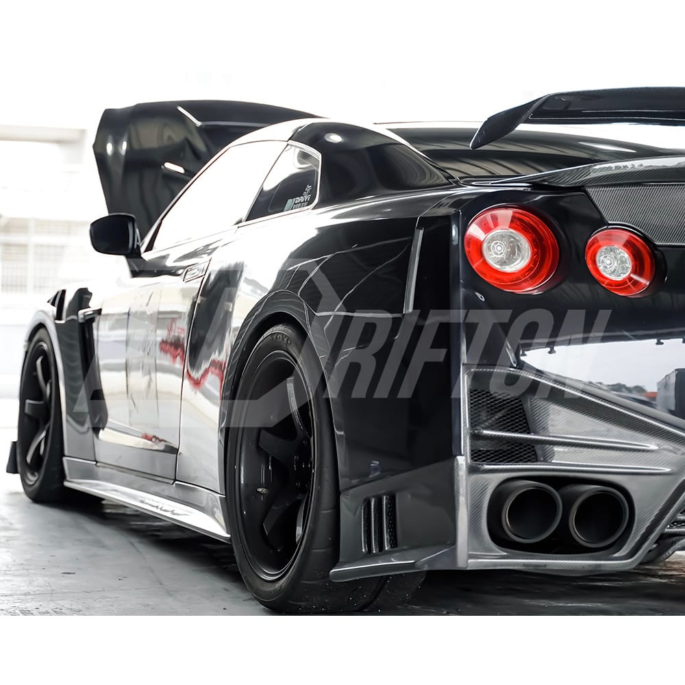 Rear Bumper Tail Light For Nissan R35 GTR 2008-2019