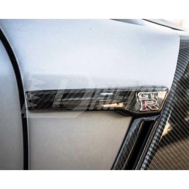 Dry Carbon Fiber Fender Emblem Cover For Nissan R35 GTR 2008-2019