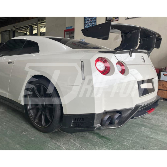 Top Secret V2 Style Carbon Fiber Rear Diffuser Lip For Nissan R35 GTR 2008-2016