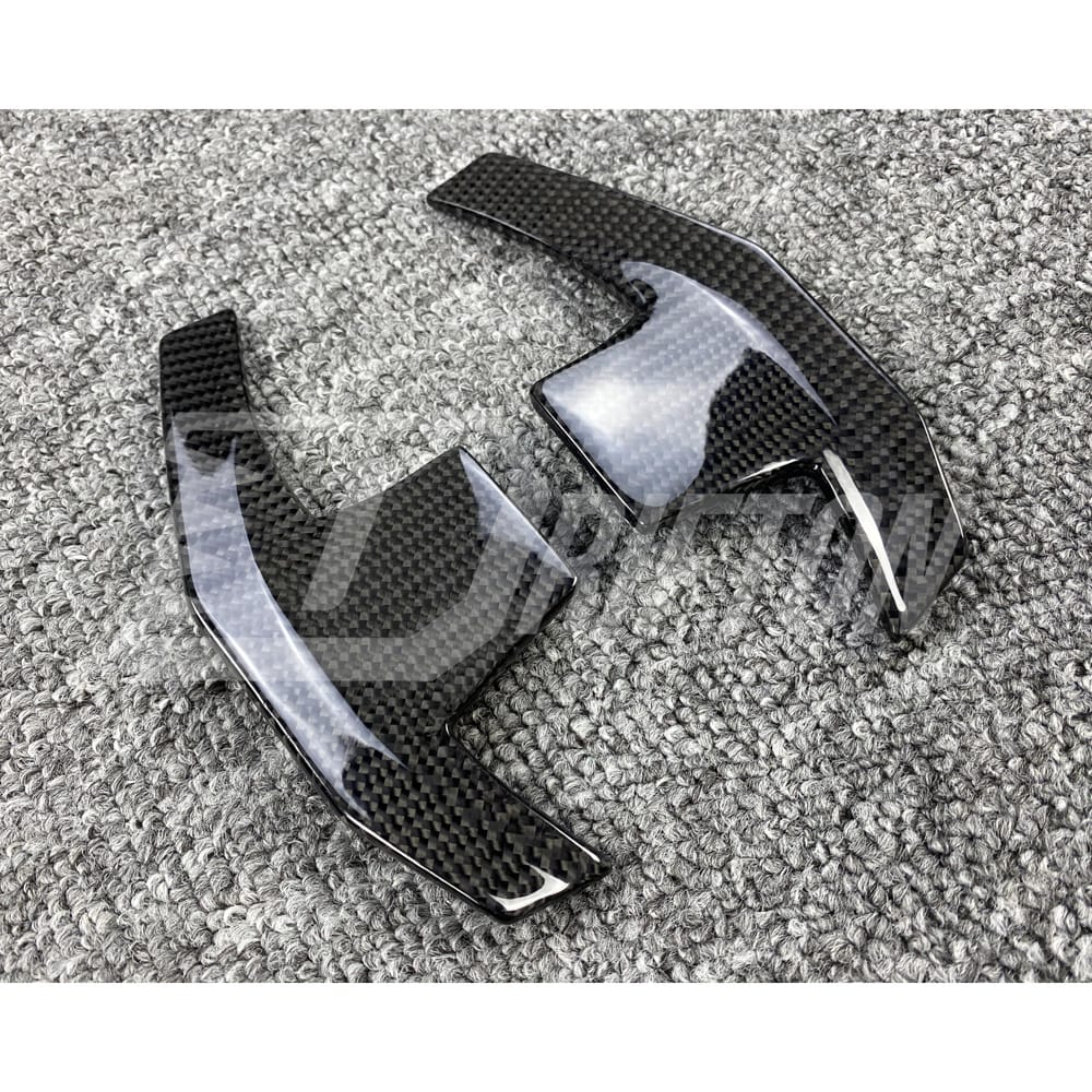 OKING-NI-35-189-STW    Customize Style Carbon Fiber Steering Wheel (Alcantara) With Center Trim And Shift Paddle For Nissan R35 GTR 2017-2019