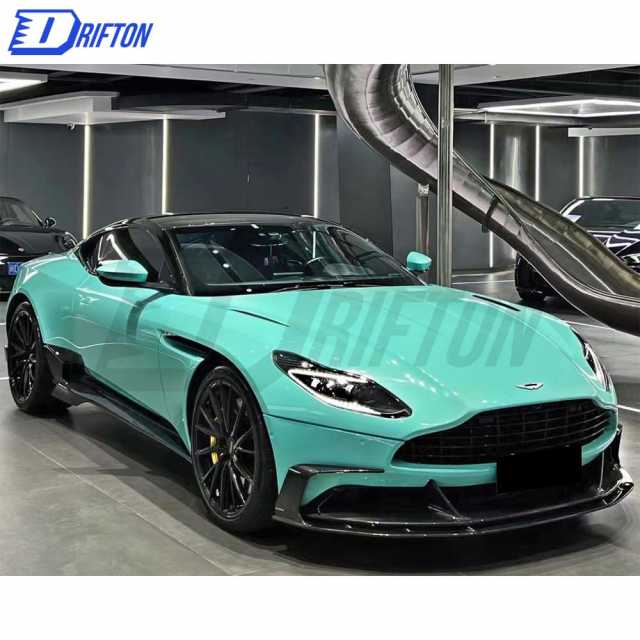 Paketchz Style Dry Carbon Fiber Side Skirt For Aston Martin DB11