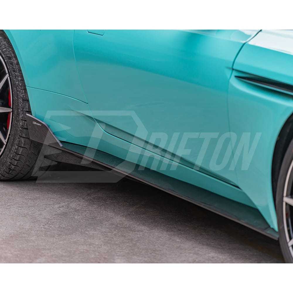 CMST Style Dry Carbon Fiber Side Skirt For Aston Martin DB11 2017-2022