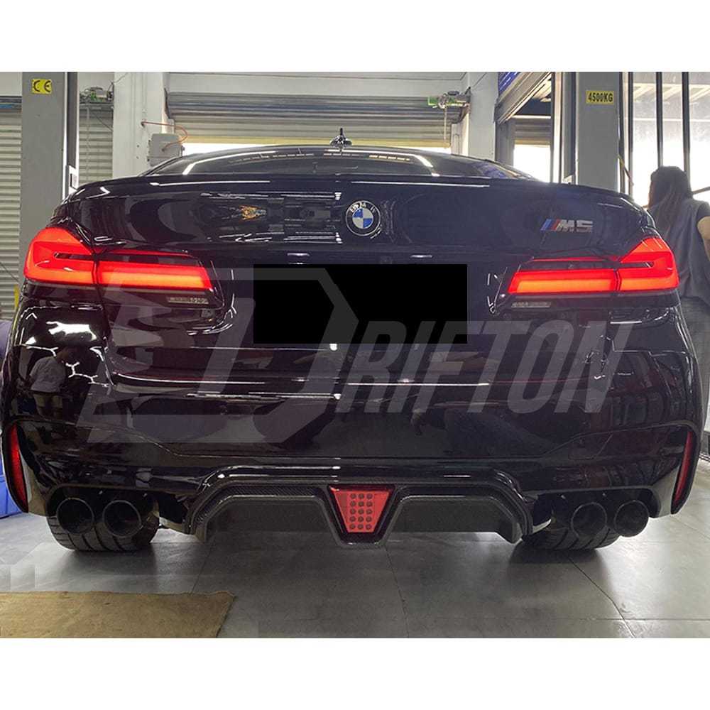 CS Style Dry Carbon Fiber Rear Diffuser With LED Brake Light For BMW 5 Series F90 M5 2017-2023