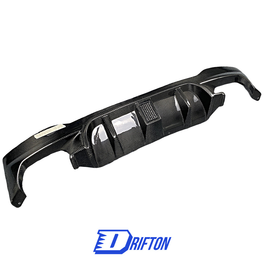 Carbon Fiber Rear Diffuser With LED Light For BMW F90 M5 2017-2023