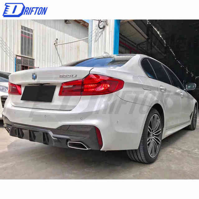 M5 Style Dry Carbon Fiber Rear Diffuser For BMW 5 Series G30 G38 2017-2023