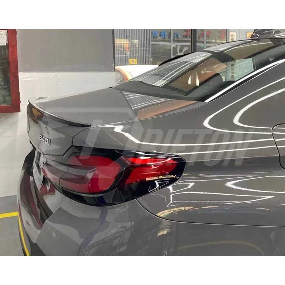 M5 Style Carbon Fiber Rear Trunk Wing For BMW 5 Series G30 G38 2017-2019
