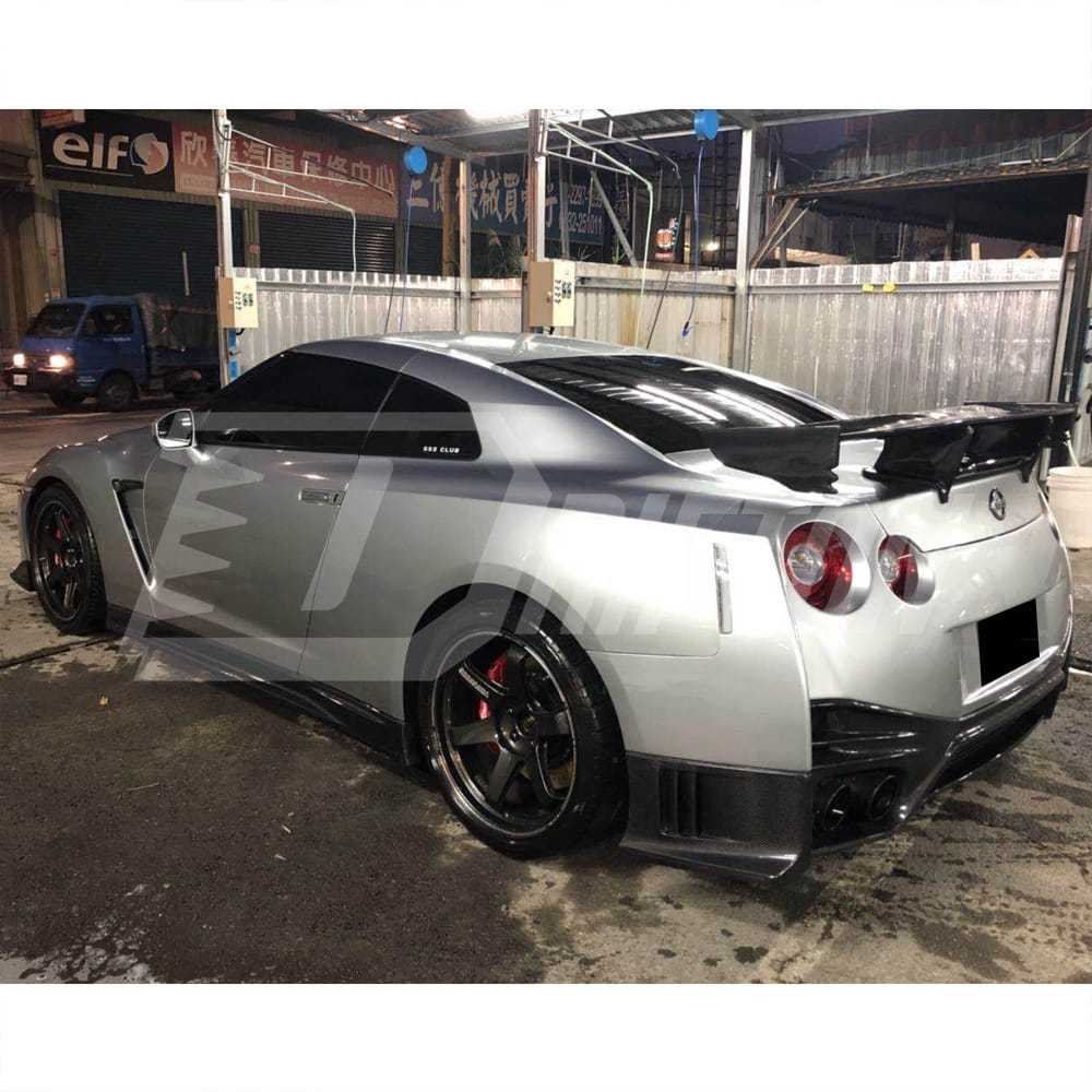 Nismo Style Half Carbon Fiber Rear Bumper For Nissan R35 GTR 2008-2019