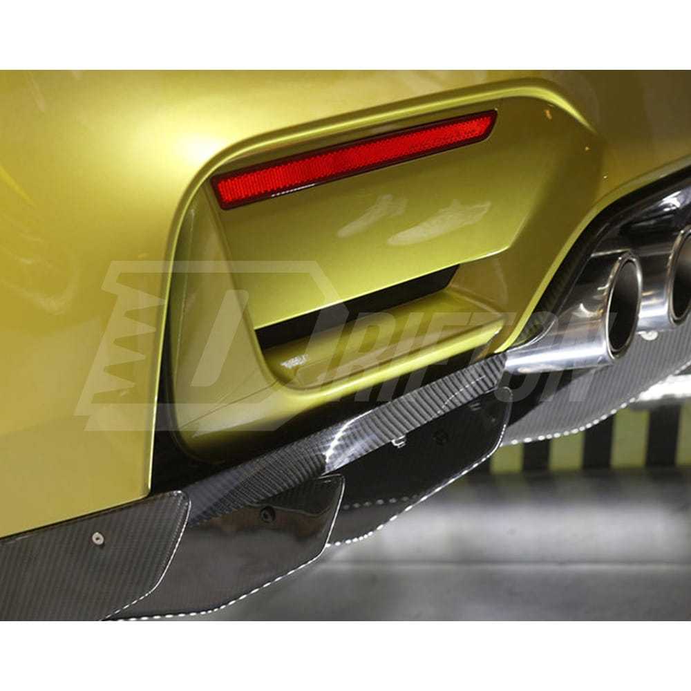 Varis Style Carbon Fiber Rear Diffuser Underboard With Lip For BMW M3 M4 F80 F82 F83 2014-2020