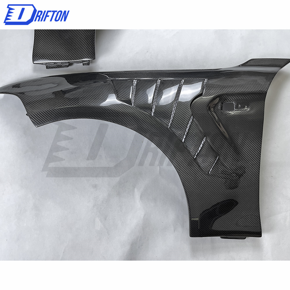 Dry Carbon Fiber Fender For BMW F87 M2 M2C 2016-2019