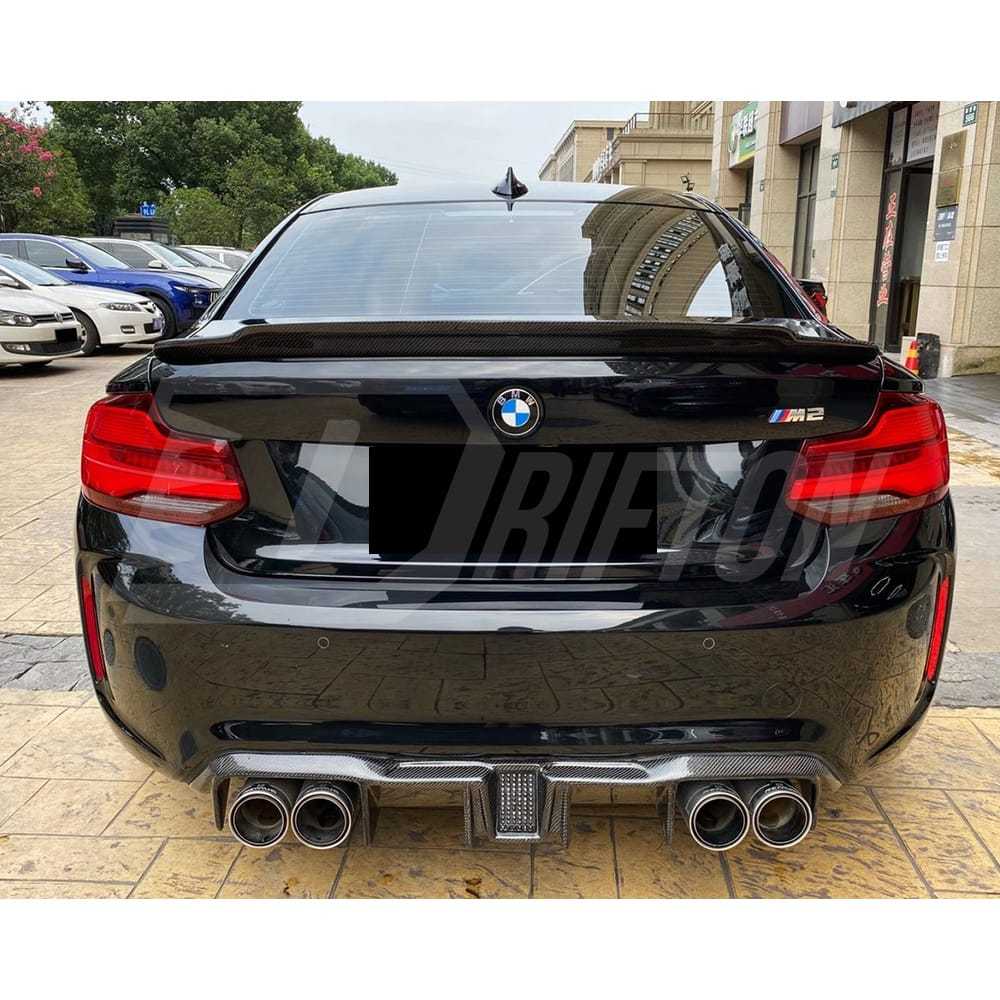 Dry Carbon Fiber Rear Diffuser With LED Brake Light For BMW F87 M2 M2C 2016-2019
