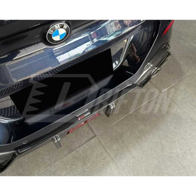 TAKD Style Dry Carbon Fiber Rear Diffuser For BMW 8 Series G14 G15 G16 2018-2025