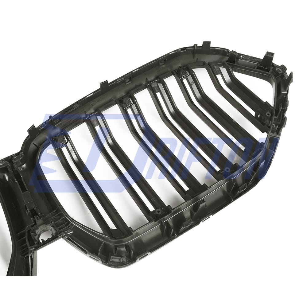 Double Slat Style Dry Carbon Fiber Front Bumper Grille For BMW F96 X6M 2019-2023
