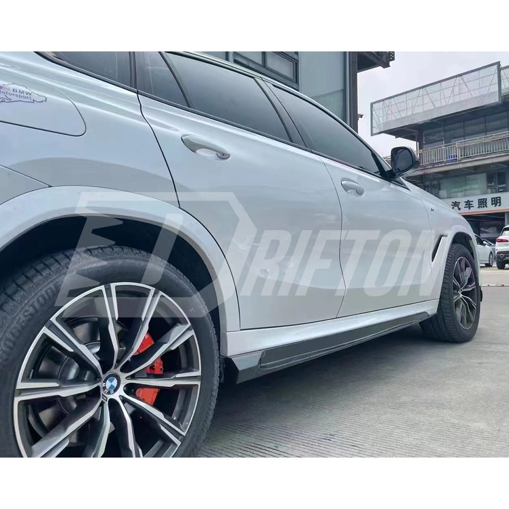 LD Style Carbon Fiber Side Skirt For BMW X6 G06 2019-2023