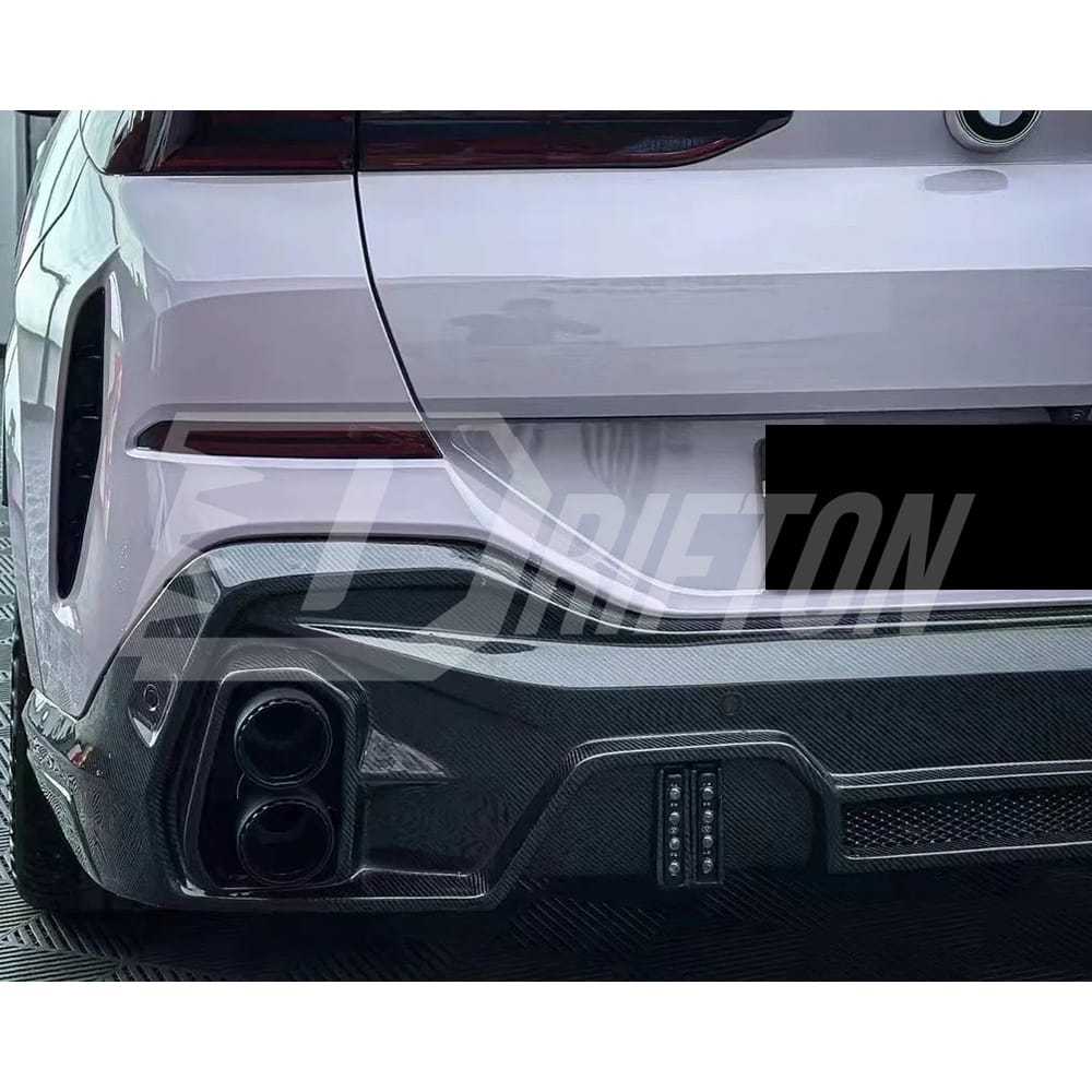 LD Style Carbon Fiber LED Brake Light Rear Diffuser & 4  Exhaust Tips For BMW X6 G06 2019-2023