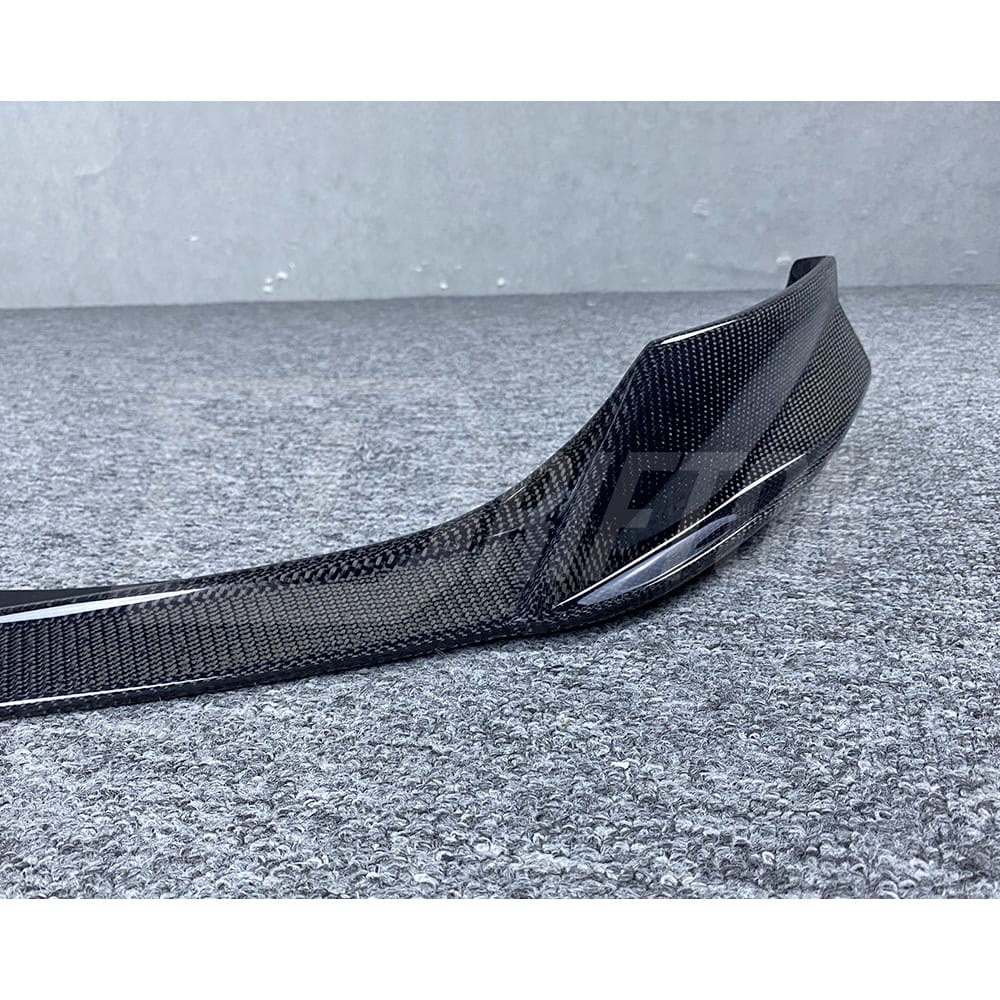 Varis Style Carbon Fiber Front Lip For INFINITI Q50 400R