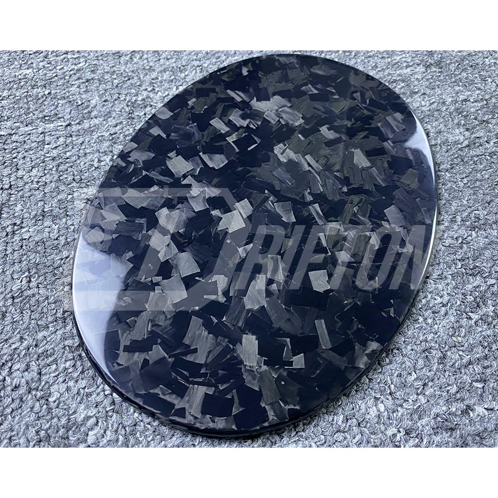 Dry Forged Carbon Fiber Gas Fuel Filler Tank Cover For Alfa Romeo Giulia Quadrifoglio 2016-2023