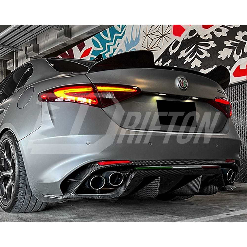 GTA Style Carbon Fiber Trunk Spoiler For Alfa Romeo Giulia 2016-2023