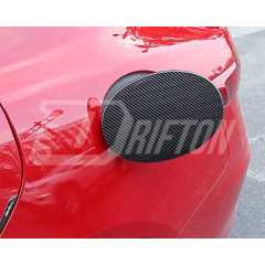 Dry Forged Carbon Fiber Gas Fuel Filler Tank Cover For Alfa Romeo Giulia Quadrifoglio 2016-2023