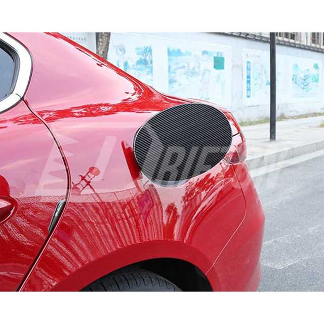Dry Forged Carbon Fiber Gas Fuel Filler Tank Cover For Alfa Romeo Giulia Quadrifoglio 2016-2023