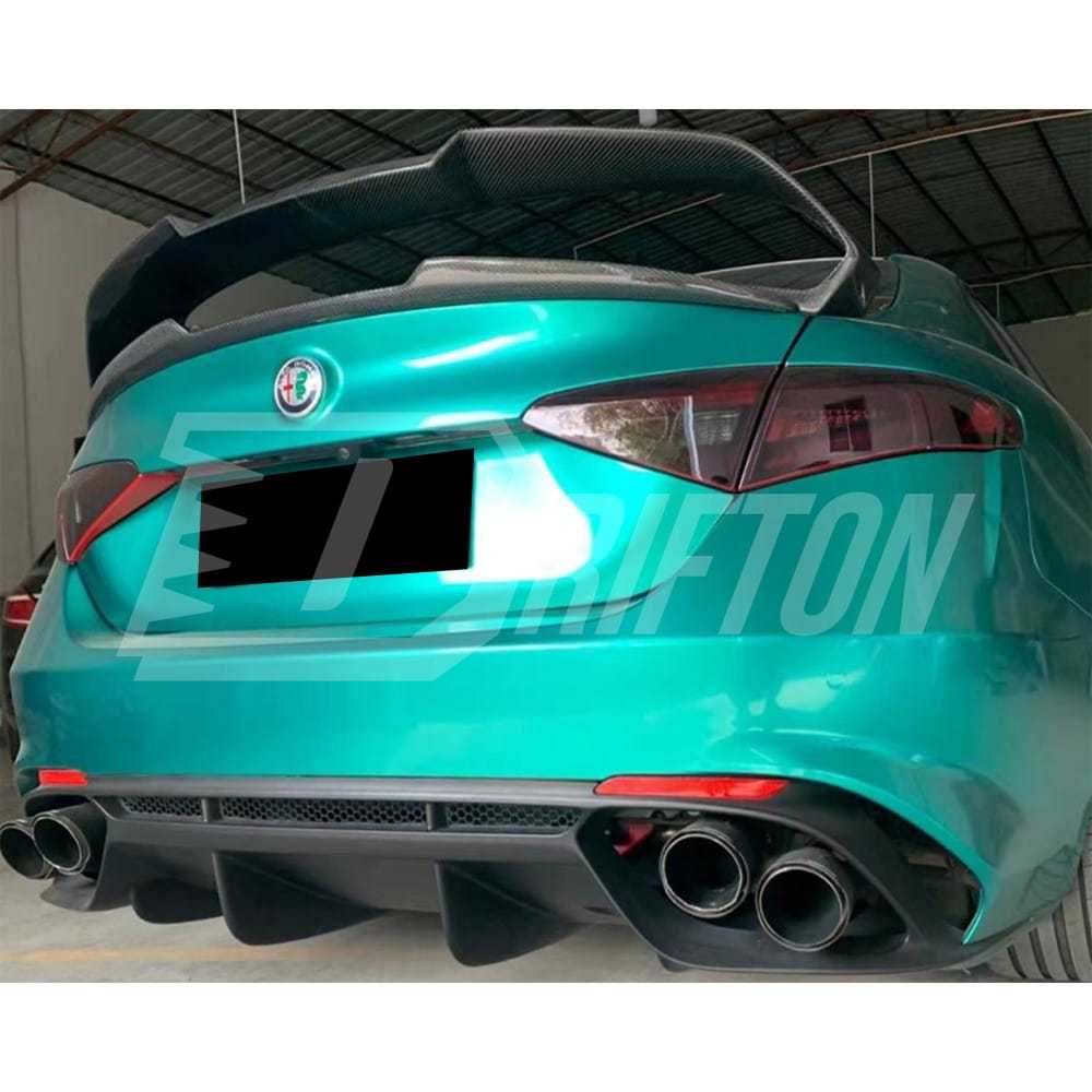 GTAM Style Carbon Fiber Rear Spoiler For Alfa Romeo Giulia 2016-2023