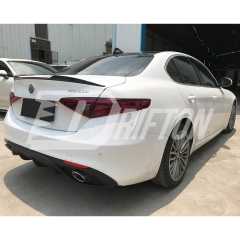 Quadrifoglio Style Dry Carbon Fiber Rear Trunk Wing Spoiler For Alfa Romeo Giulia 2016-2023