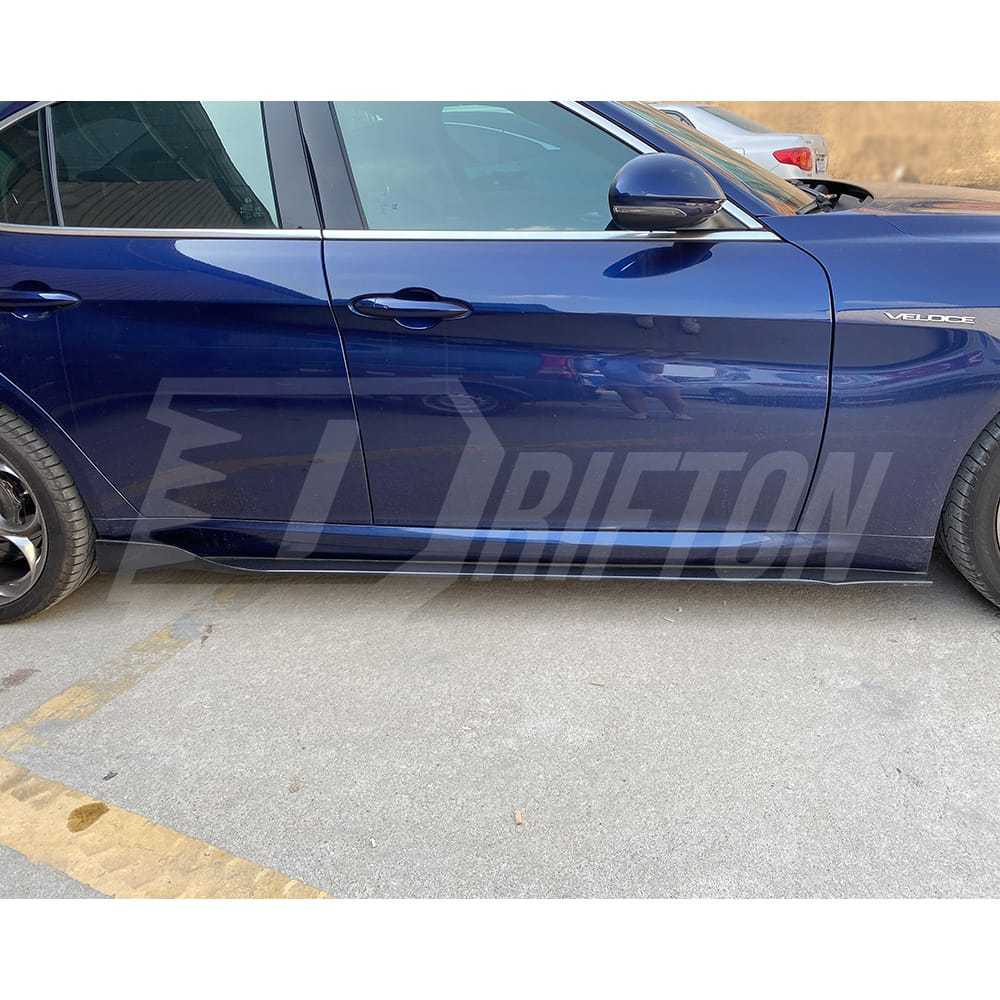 Madness Style Carbon Fiber Side Skirt For Alfa Romeo Giulia 2016-2023