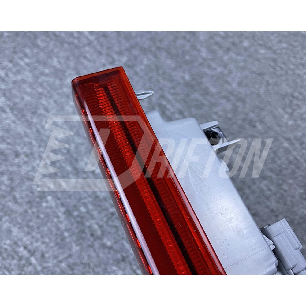 Contact us to get professional assistance & order. Features: &bull; High-tech production line(3D Scanning&rarr;3Ddesign&rarr;3D printing&rarr;CNC mold&rarr;Tests) &bull; High fitting accuracy &bull; Made by Real Carbon Fiber material &bull; 3K/6K/12K Plain/Twill/Forged Carbon Fiber Weave Finished Option &bull; Glossy & Matte Finishing, UV Protection From Fading &bull; Carefully Packaged by Carton Box with Wooden Frame &bull; Global shipping by air & sea &bull; Any products produce by DRIFTON will offer after-sales support & guarantee