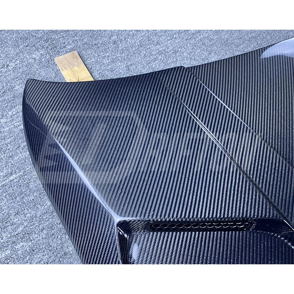 LD Style Carbon Fiber Hood For BMW X6 G06 2019-2023