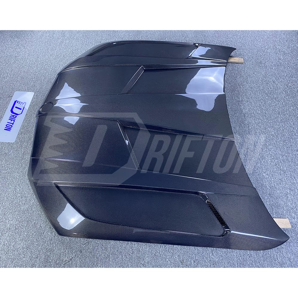 LD Style Carbon Fiber Hood For BMW X6 G06 2019-2023