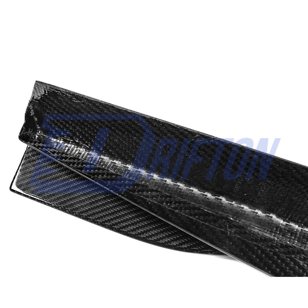 SQ Style Dry Carbon Fiber Side Skirt For BMW i4 2021-2024
