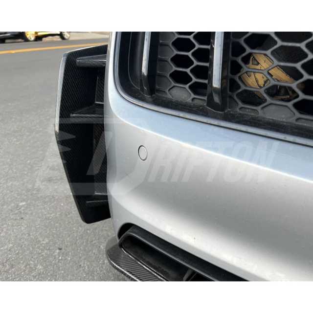 Carbon Fiber Rear Bumper Side Vent Spats For Audi R8 V10 2016-2019